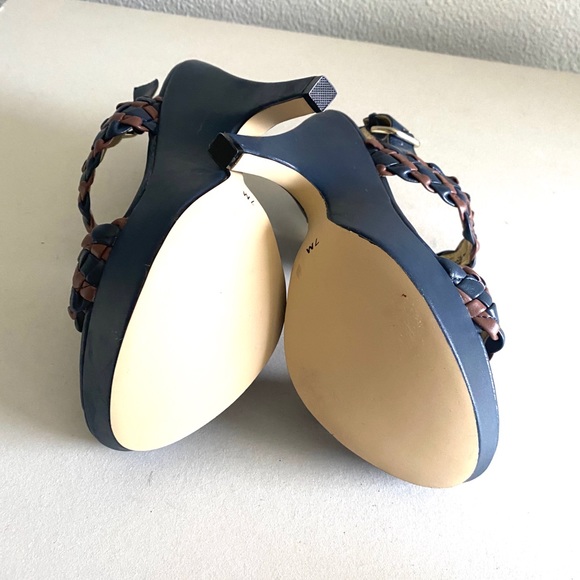 Shoe dazzle woman’s charisia navy heel sandal -7 - Picture 5 of 8